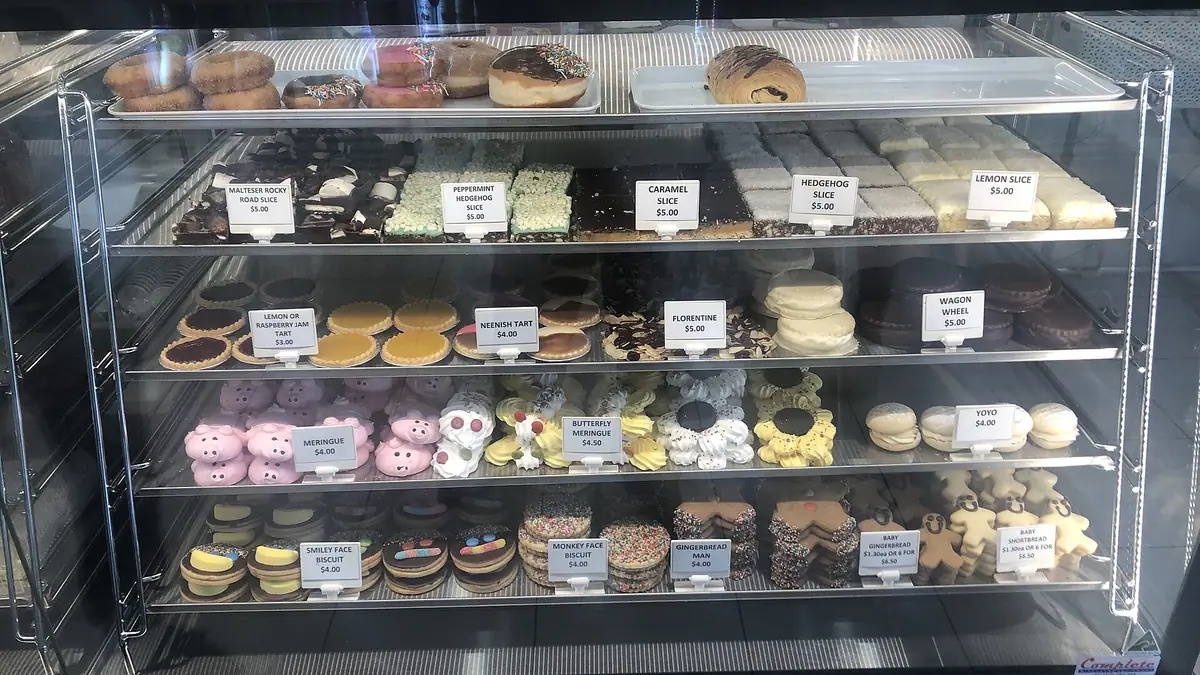 The Proud Baker – bakery in Pont-rhyd-y-fen, Port Talbot